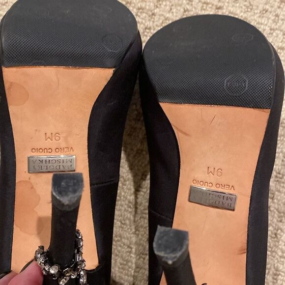 Badgley Mishka Black Satin Peep toe Heels with Crystal Embellishments Size 9 - Picture 3 of 7